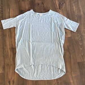 LuLaRoe Heathered Light Blue Casual Top